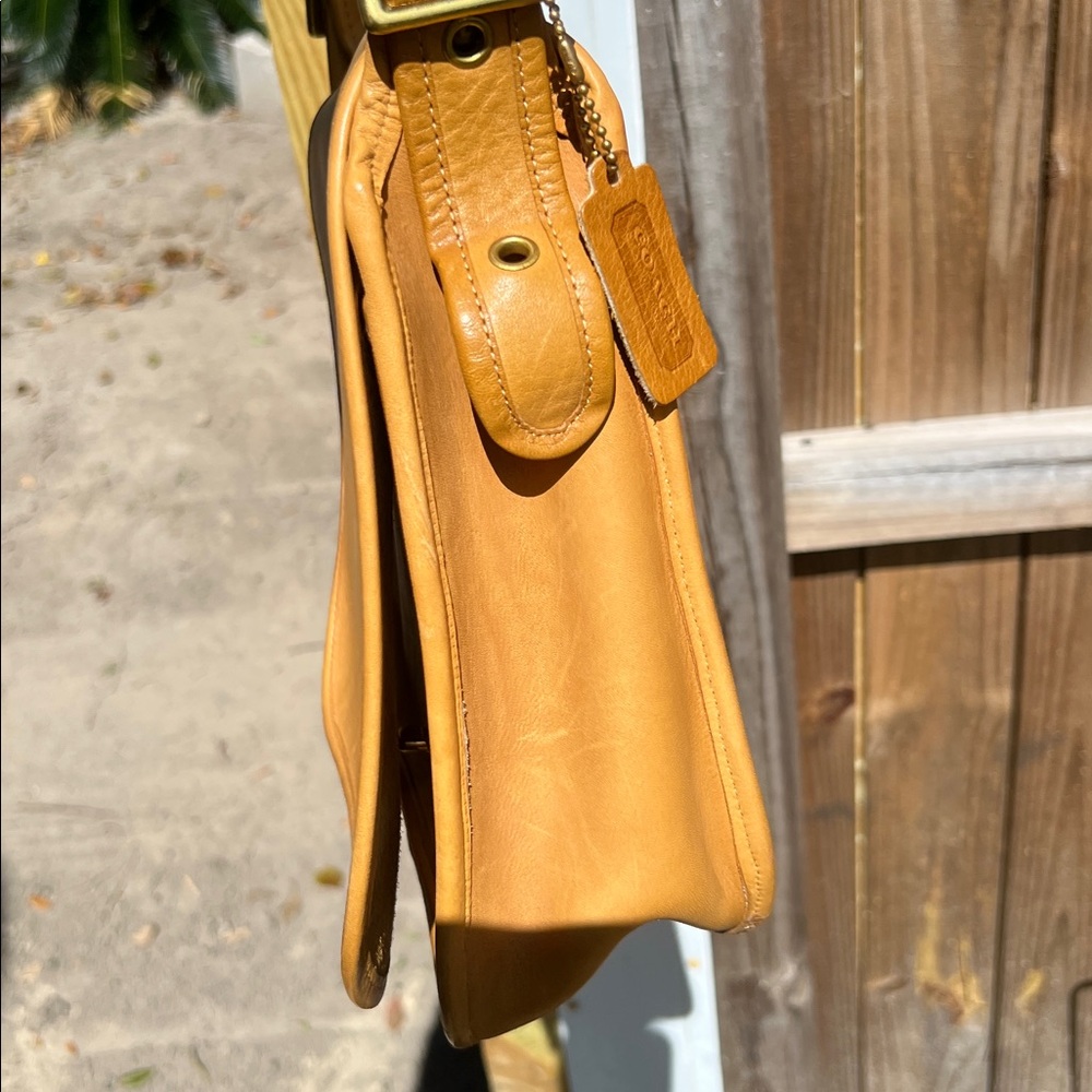Coach Vintage - Picture 7 of 13